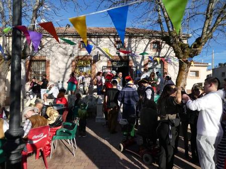 Imagen Un Carnaval de diversión y fantasía